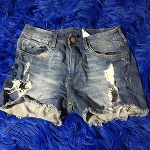 Distressed shorts
